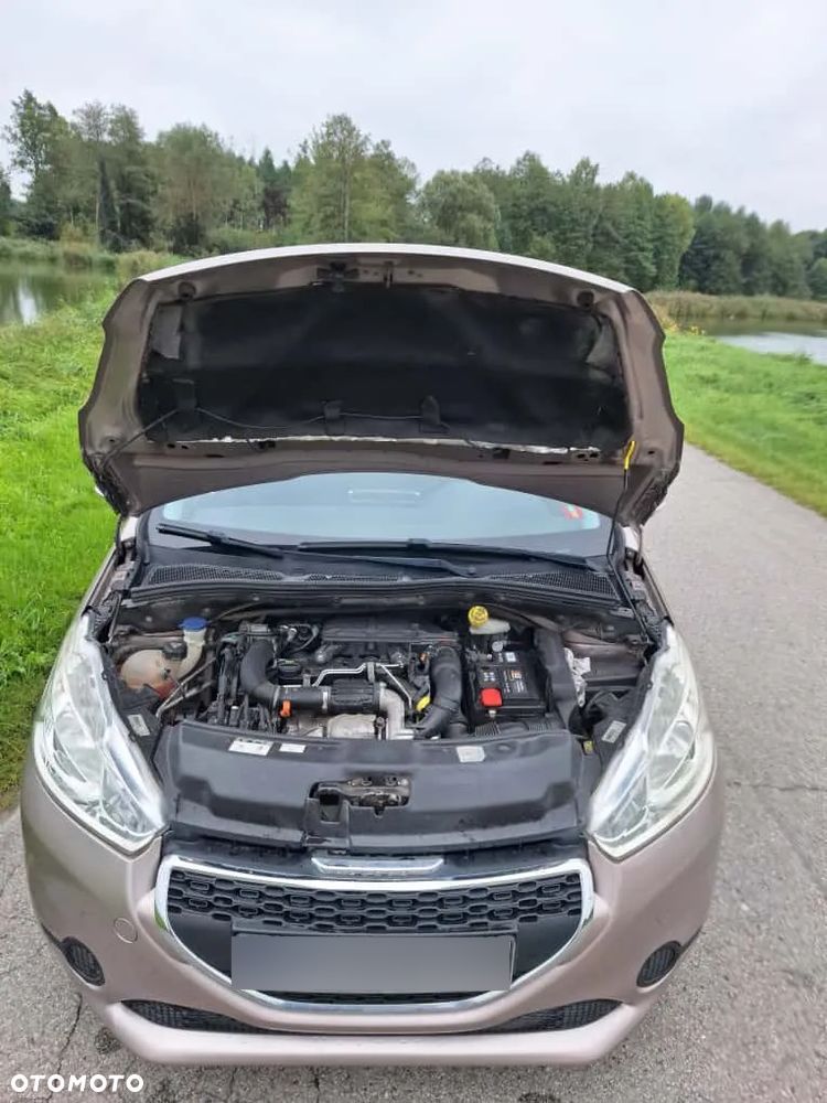 Peugeot 208 1.4 HDi Access - 20