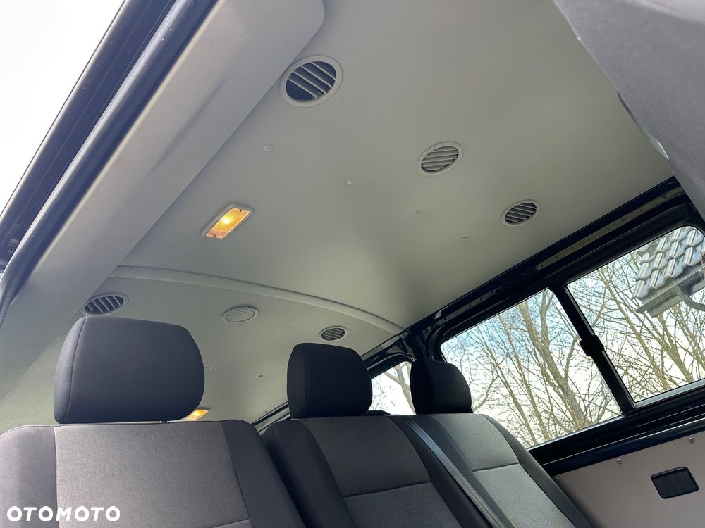 Volkswagen Transporter L2H1 Plus Comfortline - 9