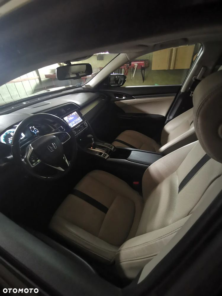 Honda Civic 1.5 T Executive CVT - 6