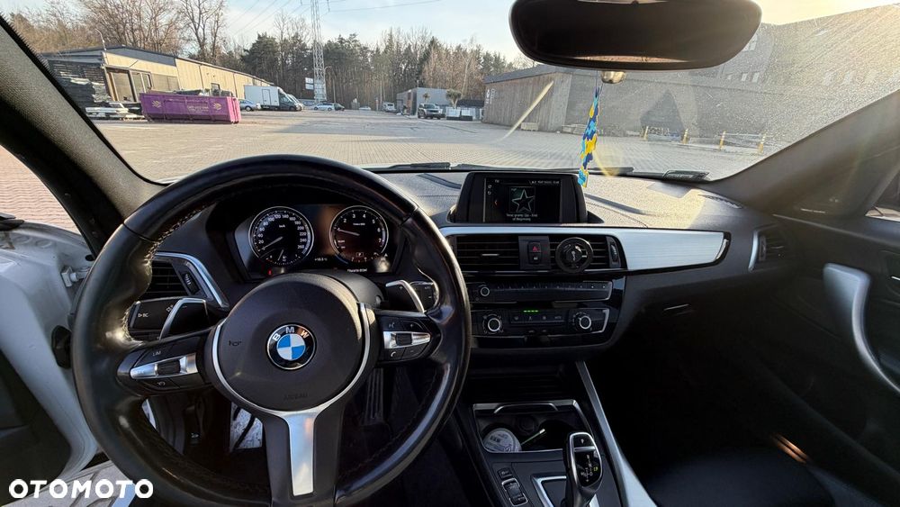 BMW Seria 1 125i GPF Advantage sport - 15