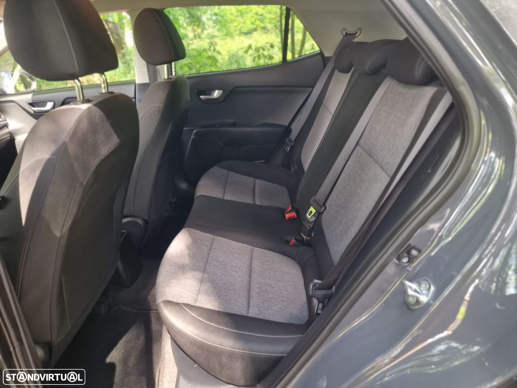 Kia Stonic 1.2 Dynamic - 13
