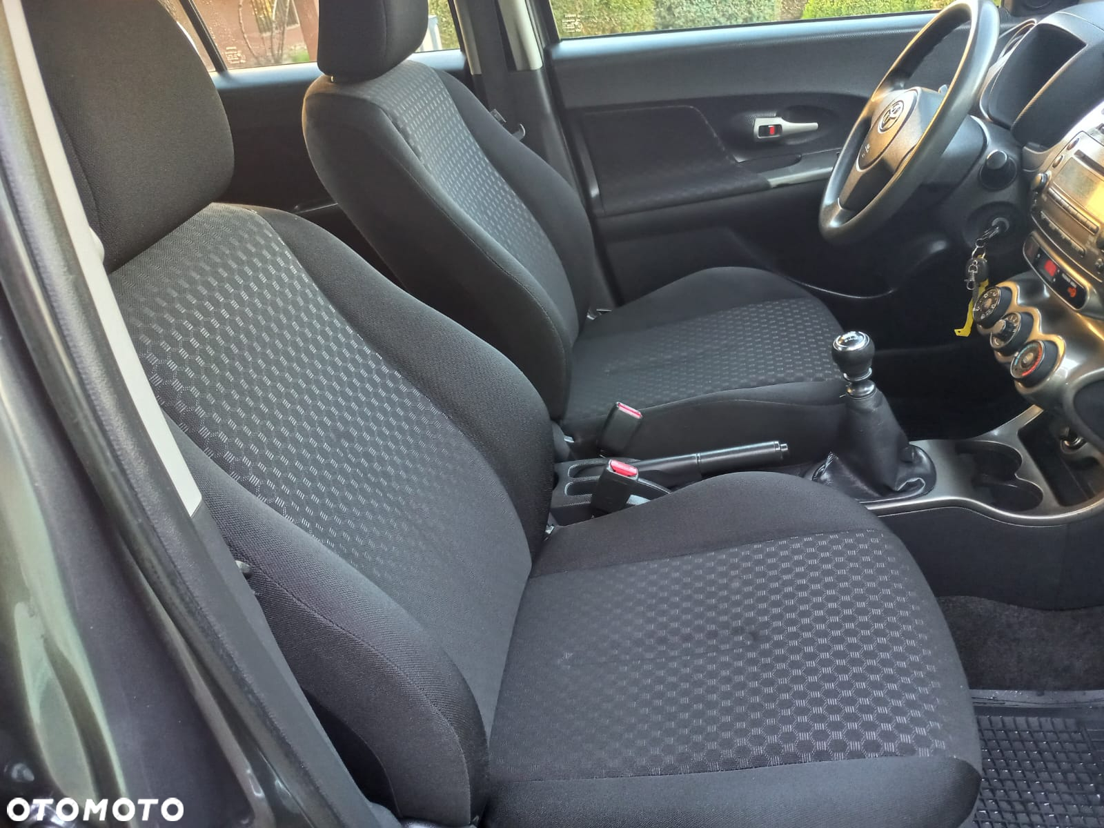 Toyota Urban Cruiser 1.4 D-4D 4x4 Club - 7