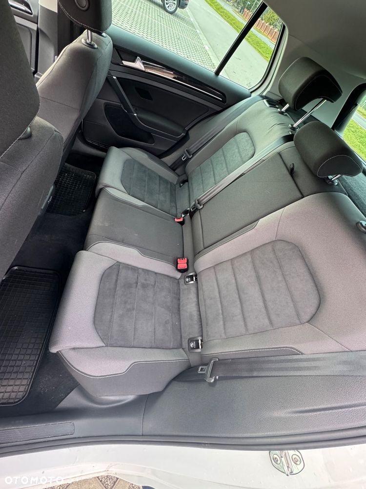 Volkswagen Golf VII 1.5 TSI BMT Evo Highline DSG - 12