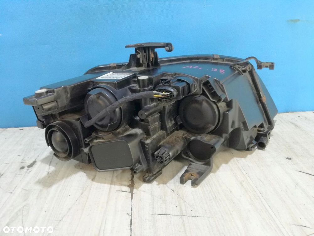 Audi A4 B8 lampa reflektor przód lewa Anglik 07/11 - 2