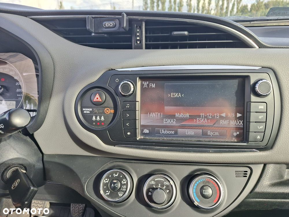 Toyota Yaris 1.4 D-4D - 12