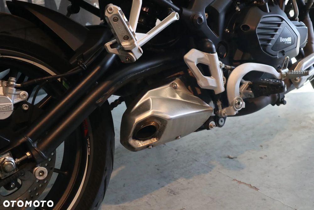 Benelli TRK 502 - 25