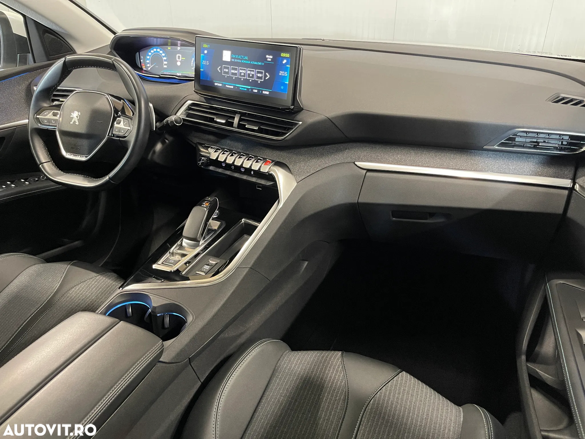 Peugeot 3008 Plug-In Hybrid 225 e-EAT8 Allure Pack - 9
