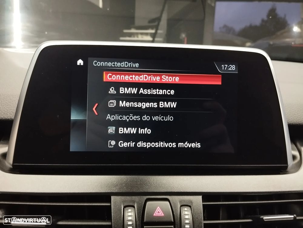 BMW 225xe Active Tourer Advantage - 36