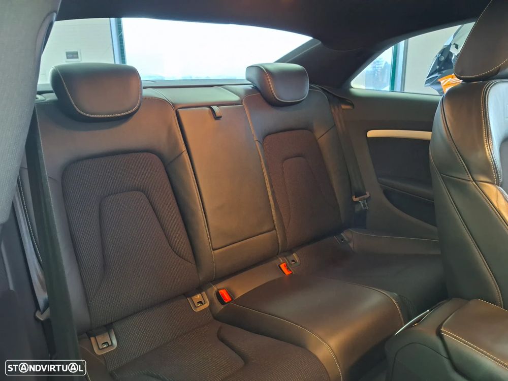 Audi A5 2.0 TDI S-line - 12