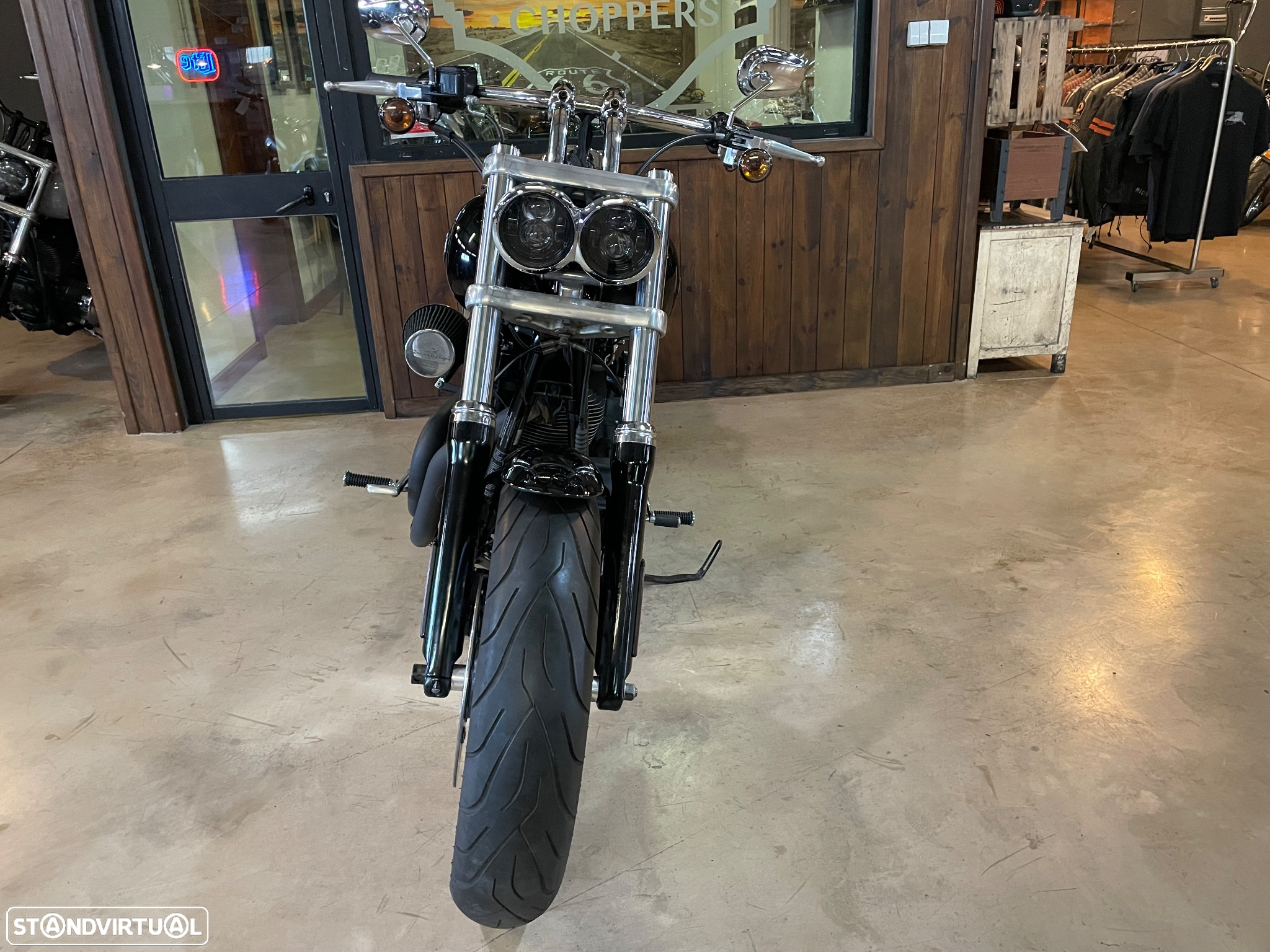 Harley-Davidson Dyna Fat Bob - 10