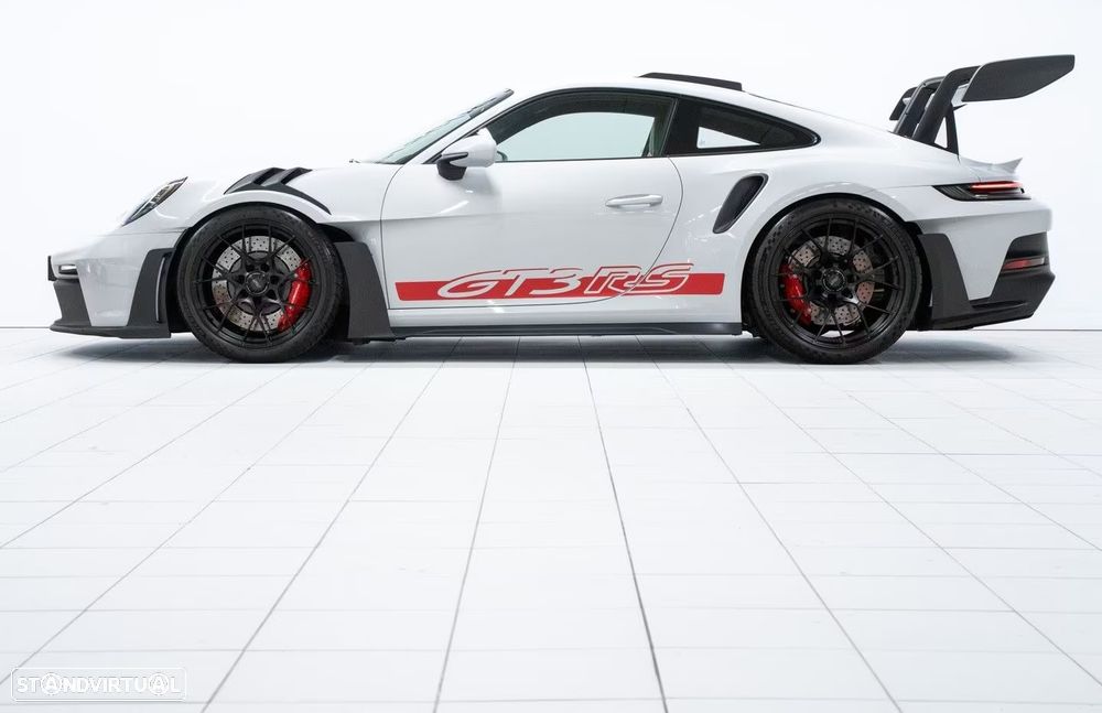 Porsche 911 (992) GT3 RS - 4