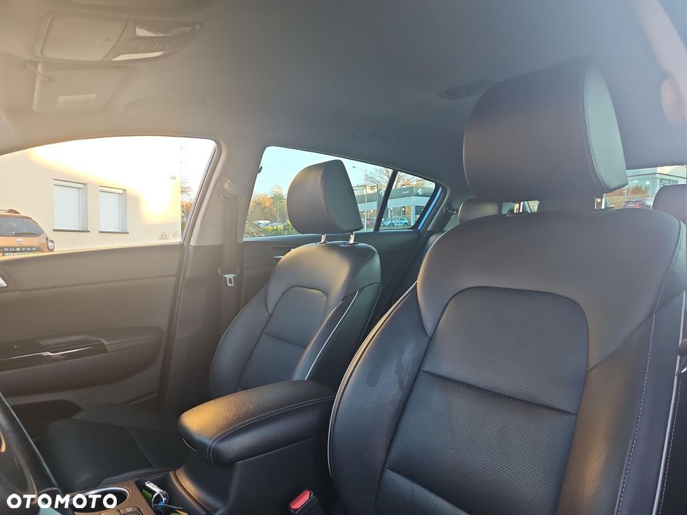 Kia Sportage 1.6 T-GDI L Business Line Plus 4WD DCT - 11