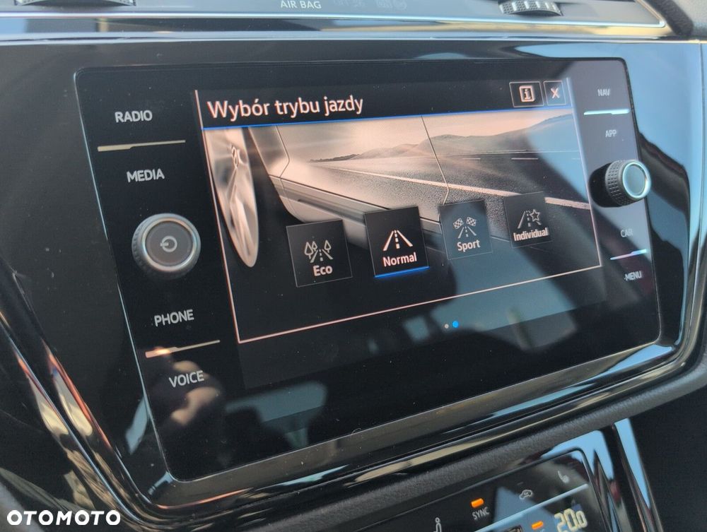 Volkswagen Touran 1.5 TSI EVO Highline DSG - 27