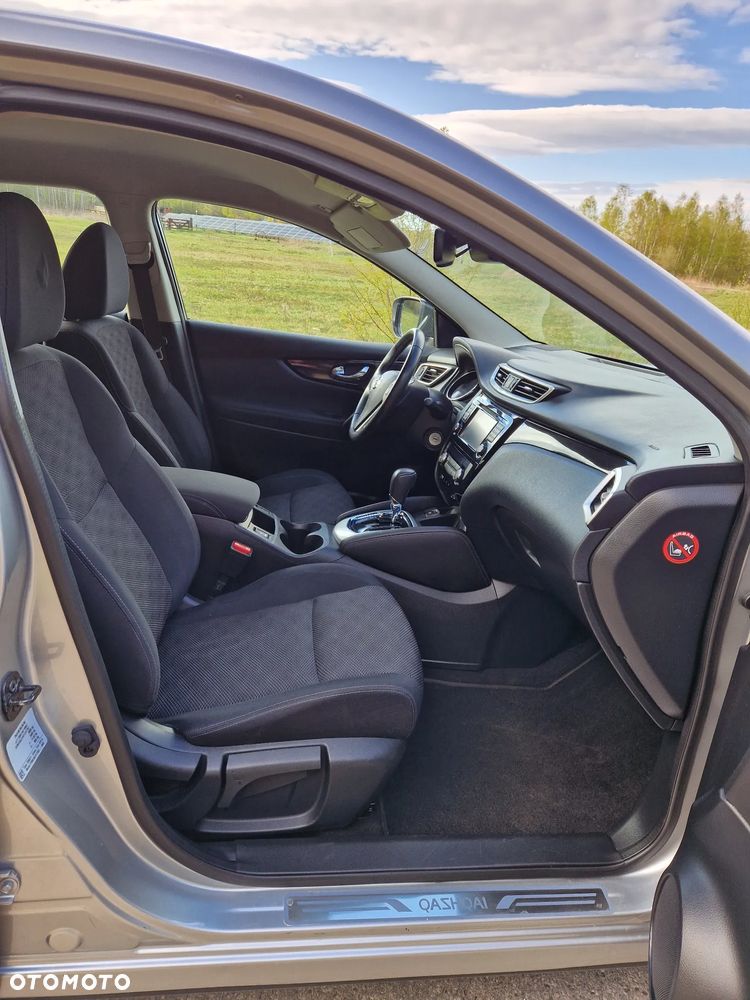 Nissan Qashqai 1.6 DCi Acenta Xtronic - 24