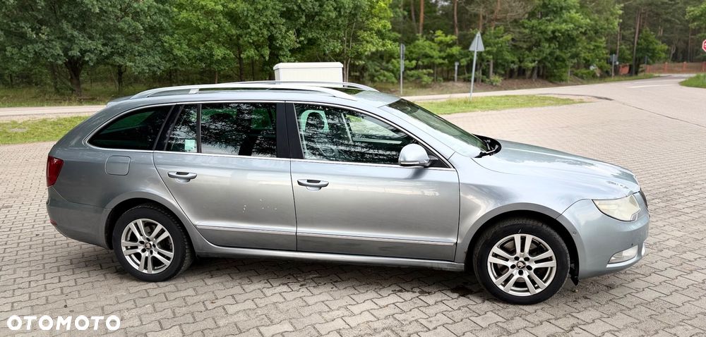 Skoda Superb 2.0 TDI PD Elegance - 5