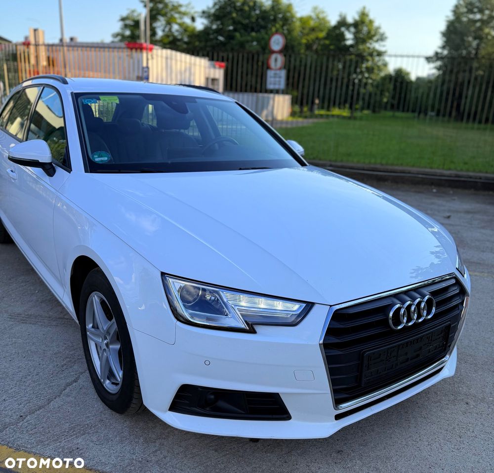 Audi A4 Avant 2.0 TDI DPF multitronic Attraction - 16