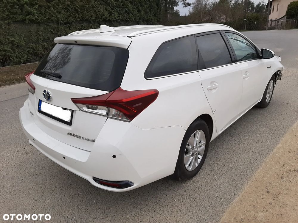 Toyota Auris Hybrid 135 Comfort - 1