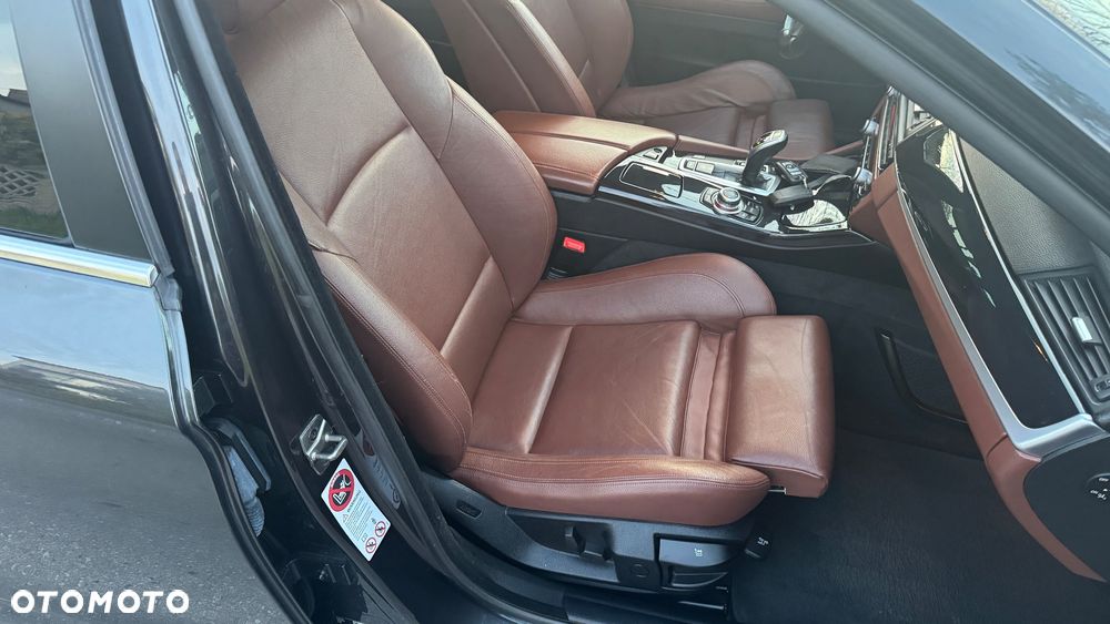 BMW Seria 5 520d Modern Line - 14