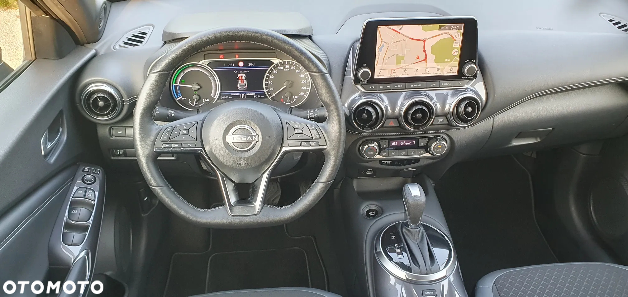 Nissan Juke 1.6 Hybrid N-Design AMT - 35