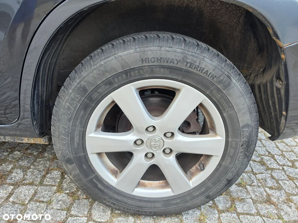 Toyota RAV4 2.2 D-4D Premium - 9