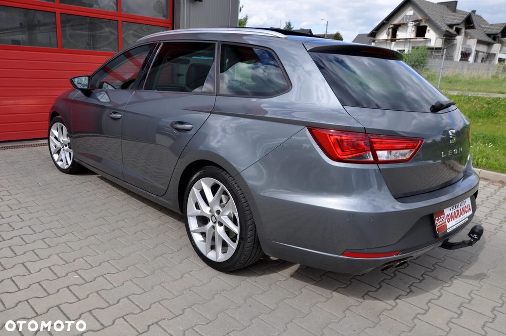Seat Leon Sportstourer 2.0 TDI DPF DSG FR - 16