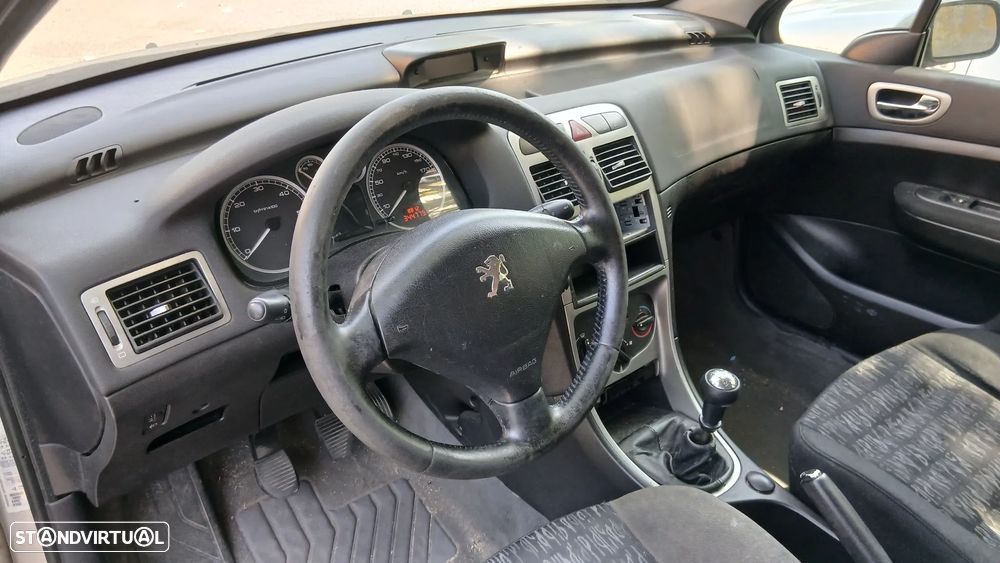 Peugeot 307 Break 1.4 HDi XT - 2