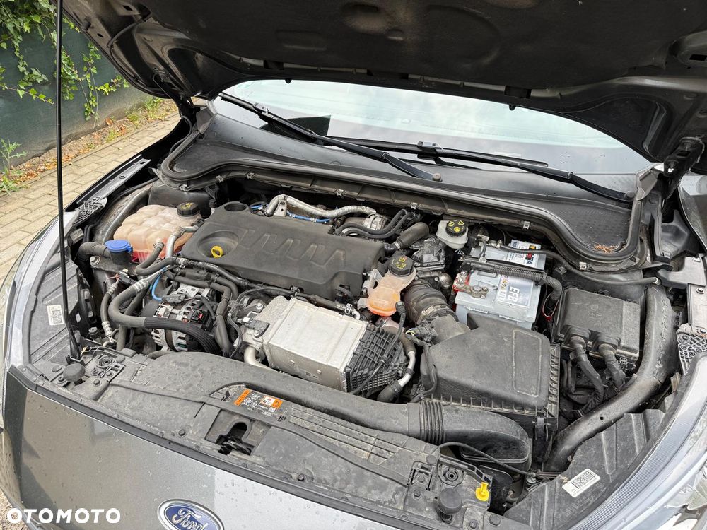 Ford Focus 2.0 EcoBlue ST - 11