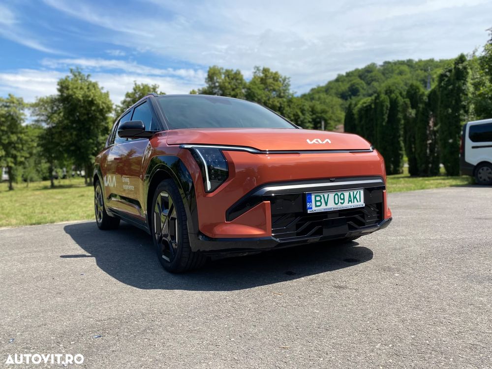 Kia EV3 81.4 kWh 4x2 AT GT Line - 3