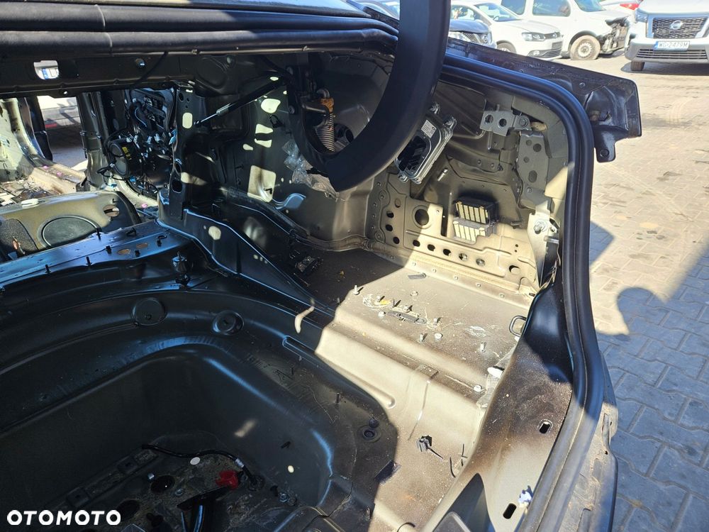 błotnik tył prawy jaguar xf ii x260 ćwiartka prawa - 4