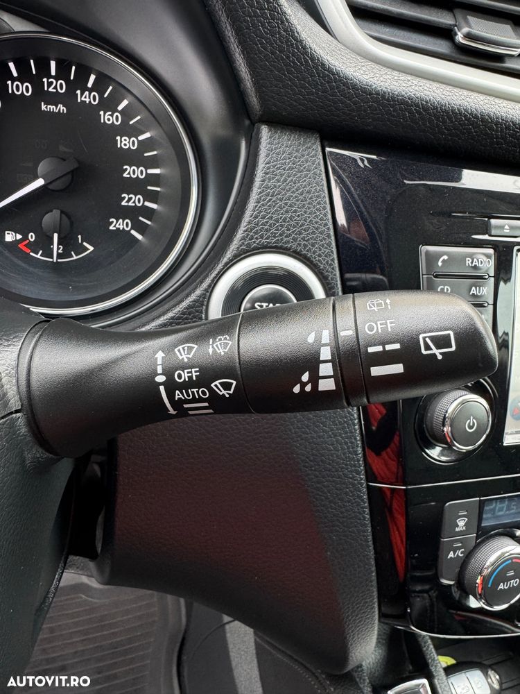 Nissan Qashqai 1.6 DCI Start/Stop Tekna - 21