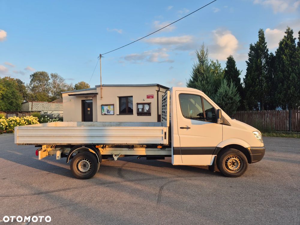 Mercedes-Benz Sprinter - 4