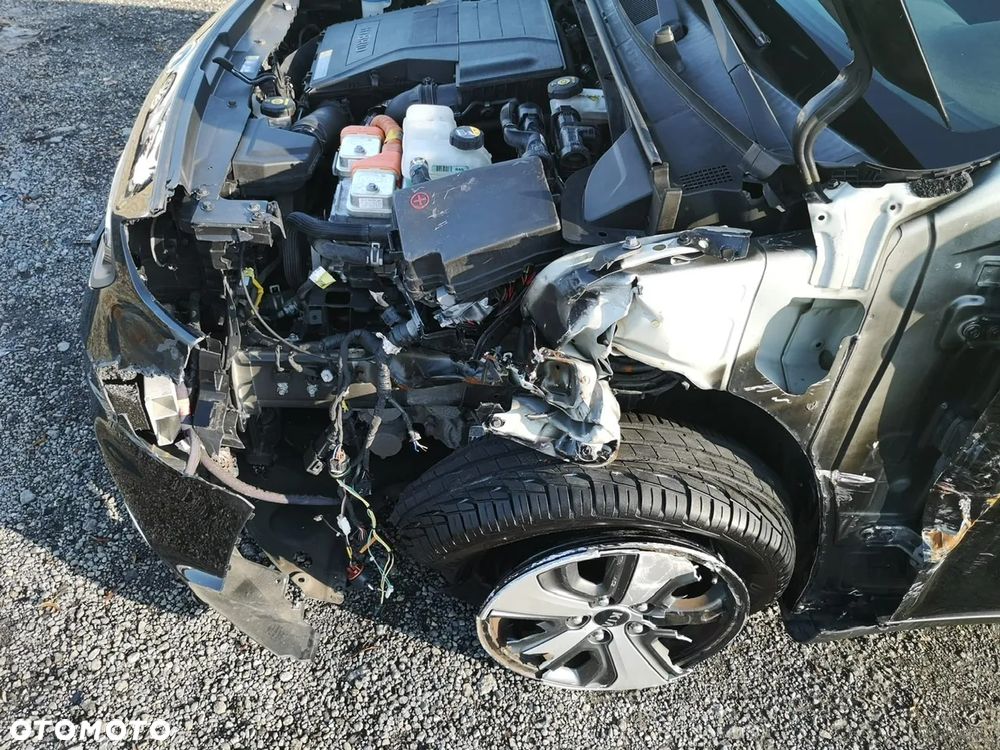 Kia Niro 1.6 GDI 2WD Vision - 24