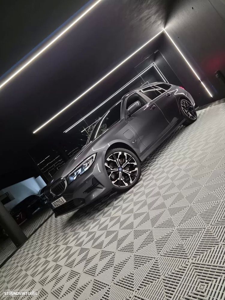 BMW 320 e Line Sport Auto - 4