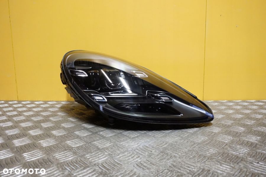 PORSCHE 718 BOXSTER CAYMAN 982 2018- REFLEKTOR LAMPA FULL LED PRAWA USA - 1