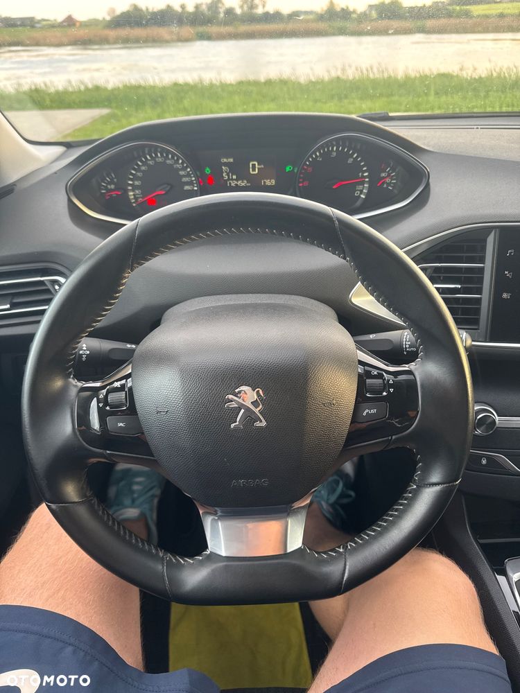 Peugeot 308 1.5 BlueHDi Business Line S&S - 25
