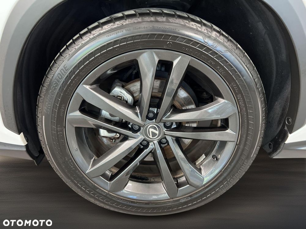 Lexus NX 350h Prestige AWD - 21