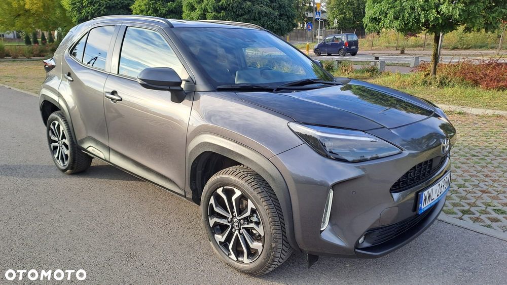 Toyota Yaris Cross Hybrid 1.5 Premiere Edition - 1