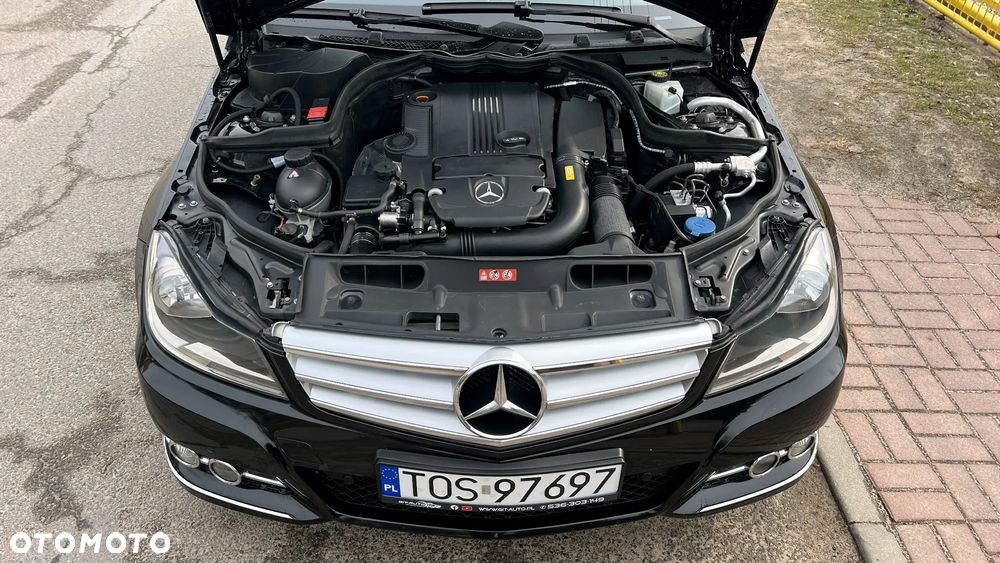 Mercedes-Benz Klasa C 180 BlueEFFICIENCY 7G-TRONIC Avantgarde - 33