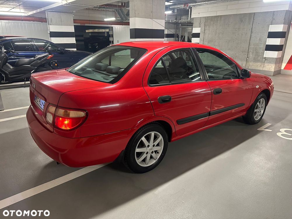 Nissan Almera 1.5 Visia - 3
