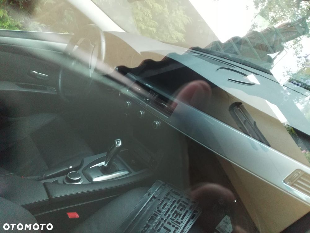 BMW Seria 5 530d Sport-Aut Edition Lifestyle - 19