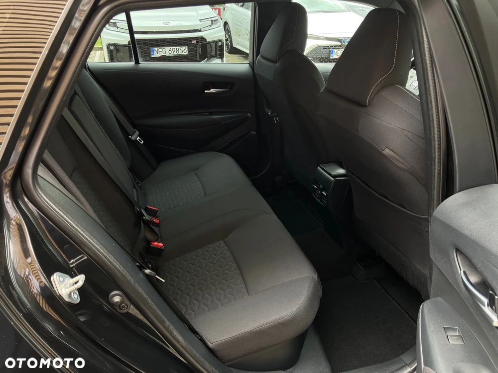 Toyota Corolla 2.0 Hybrid Comfort - 19