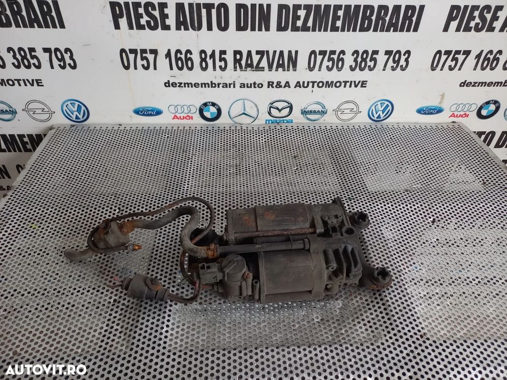 Compresor Perne Aer Suspensie Original Audi A8 4H D4 A6 C7 A7 Testat 94.000 Km Impecabil An 2010-2011-2012-2013-2014-2015-2016-2017 Dezmembrez Audi A8 4H D4 3.0 Tdi Quattro Motor CDT Cutie MXU Volan Stanga - Dezmembrari Arad - 1