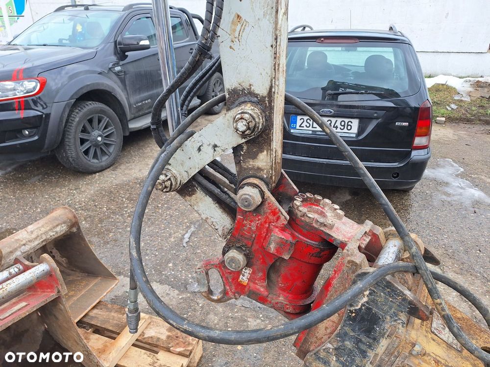 Takeuchi Tb 235-2 - 28