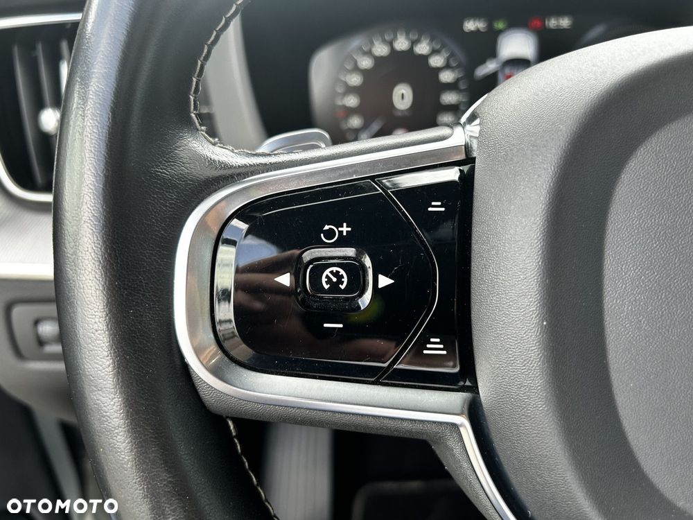 Volvo XC 60 - 26