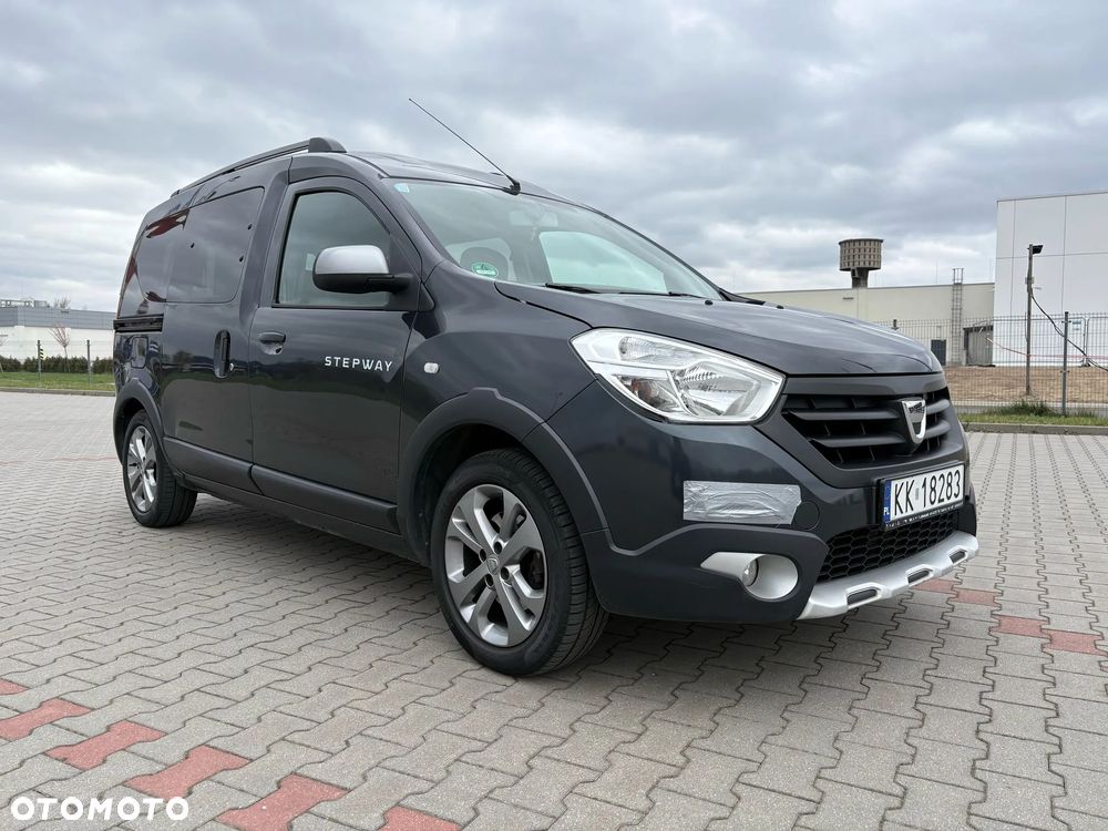 Dacia Dokker TCe 115 Stepway - 4