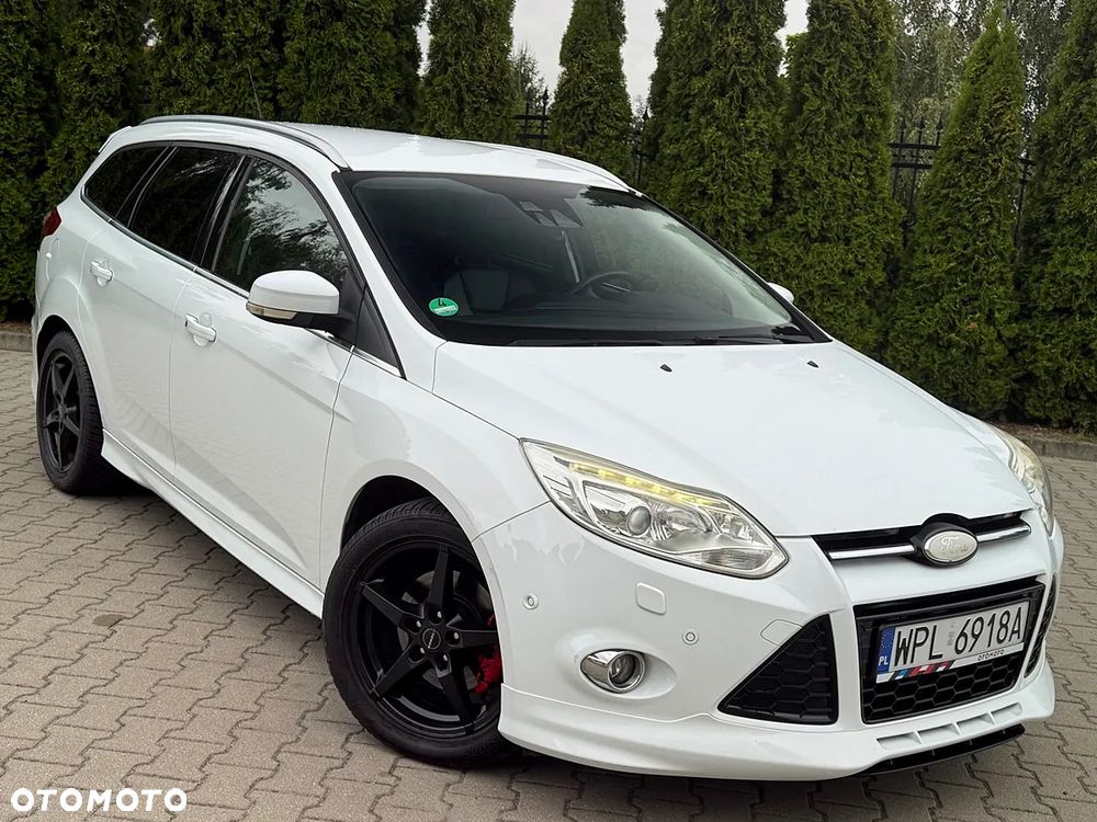 Ford Focus 1.6 EcoBoost Titanium - 28