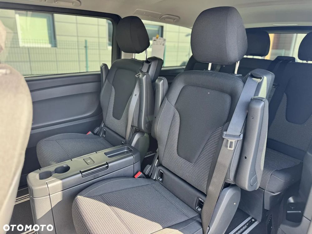 Mercedes-Benz Vito Tourer L2 Select 4x4 9G-Tronic 447.703 - 11