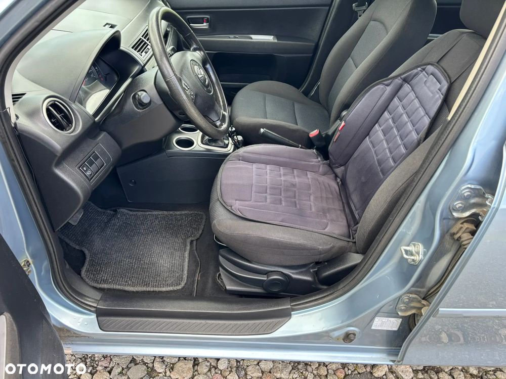 Mazda 2 - 8