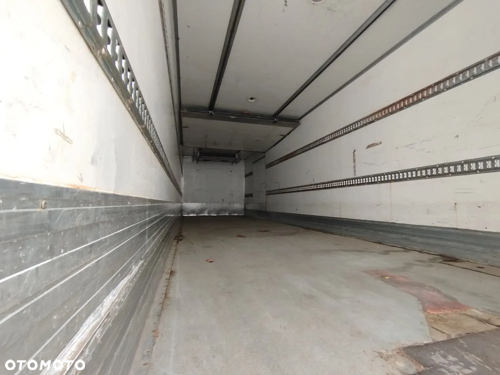 ZABUDOWA KONTENER PAKA SKRZYNIA ŁADUNKOWA CHŁODNIA IZOTERMA MAGAZYN GARAŻ AGREGAT - 2