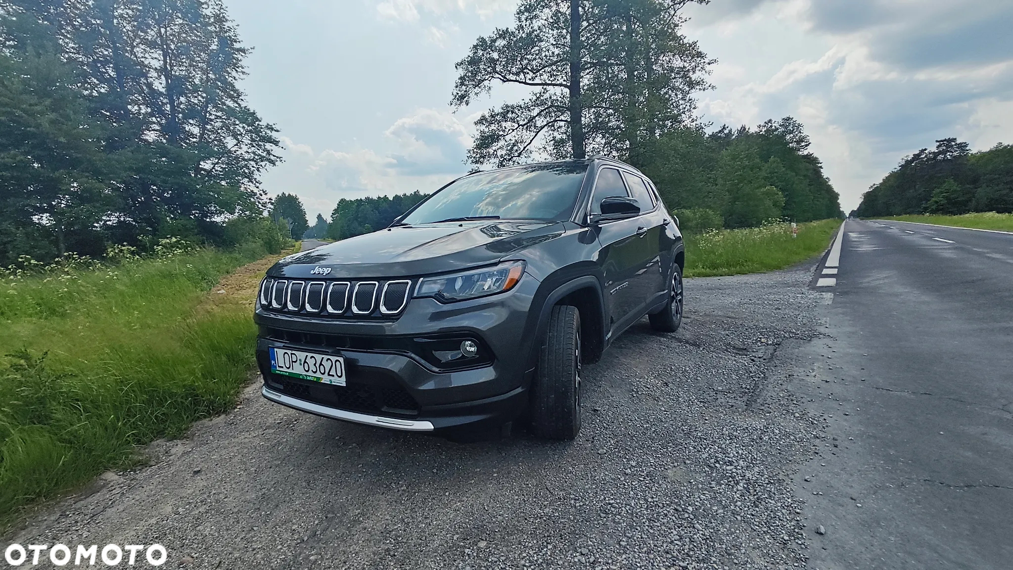 Jeep Compass - 26